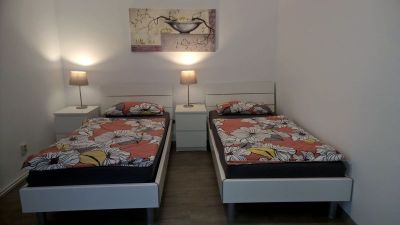 Hannover Möblierte Wohnung Misburg / Groß-Buchholz: Schlafzimmer 2